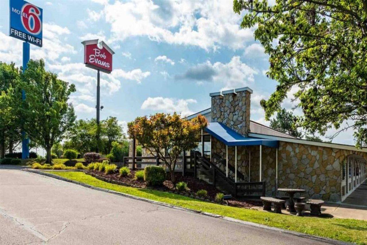 Motel 6-Mansfield, OH Buitenkant foto