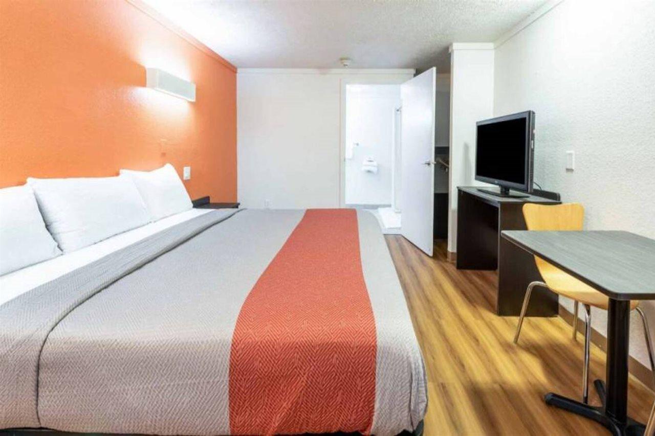 Motel 6-Mansfield, OH Buitenkant foto