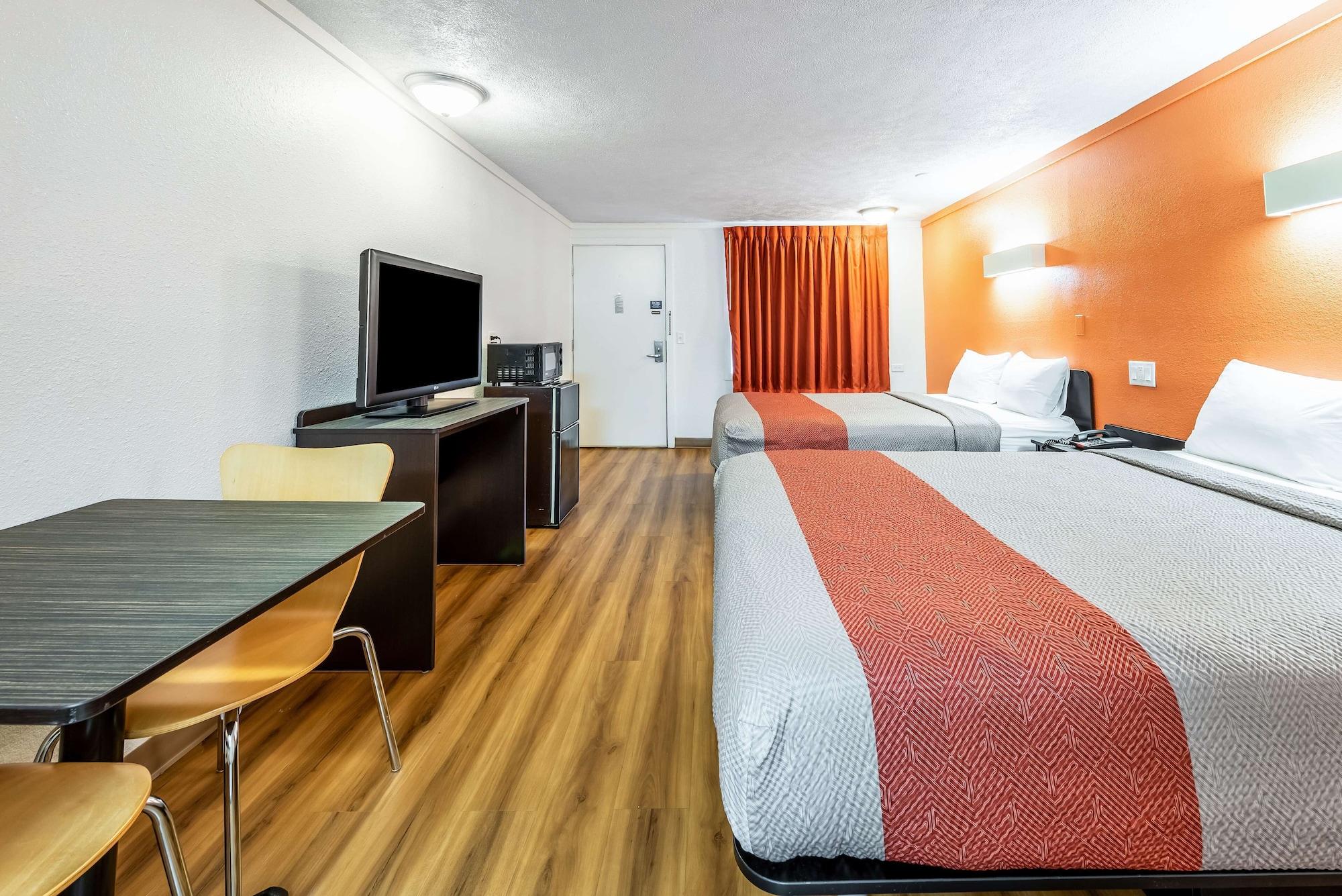 Motel 6-Mansfield, OH Buitenkant foto