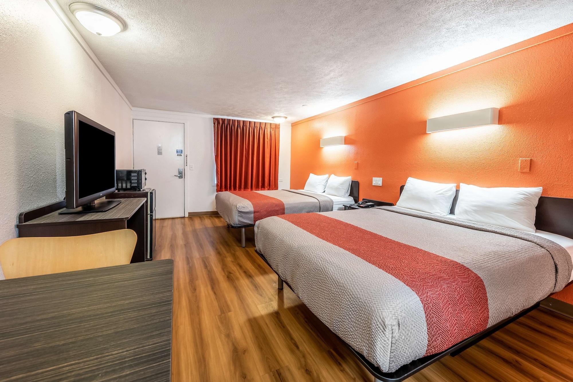 Motel 6-Mansfield, OH Buitenkant foto