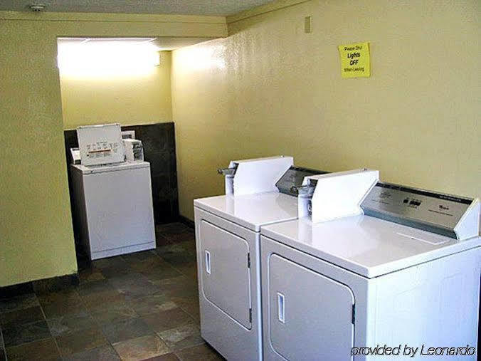 Motel 6-Mansfield, OH Buitenkant foto