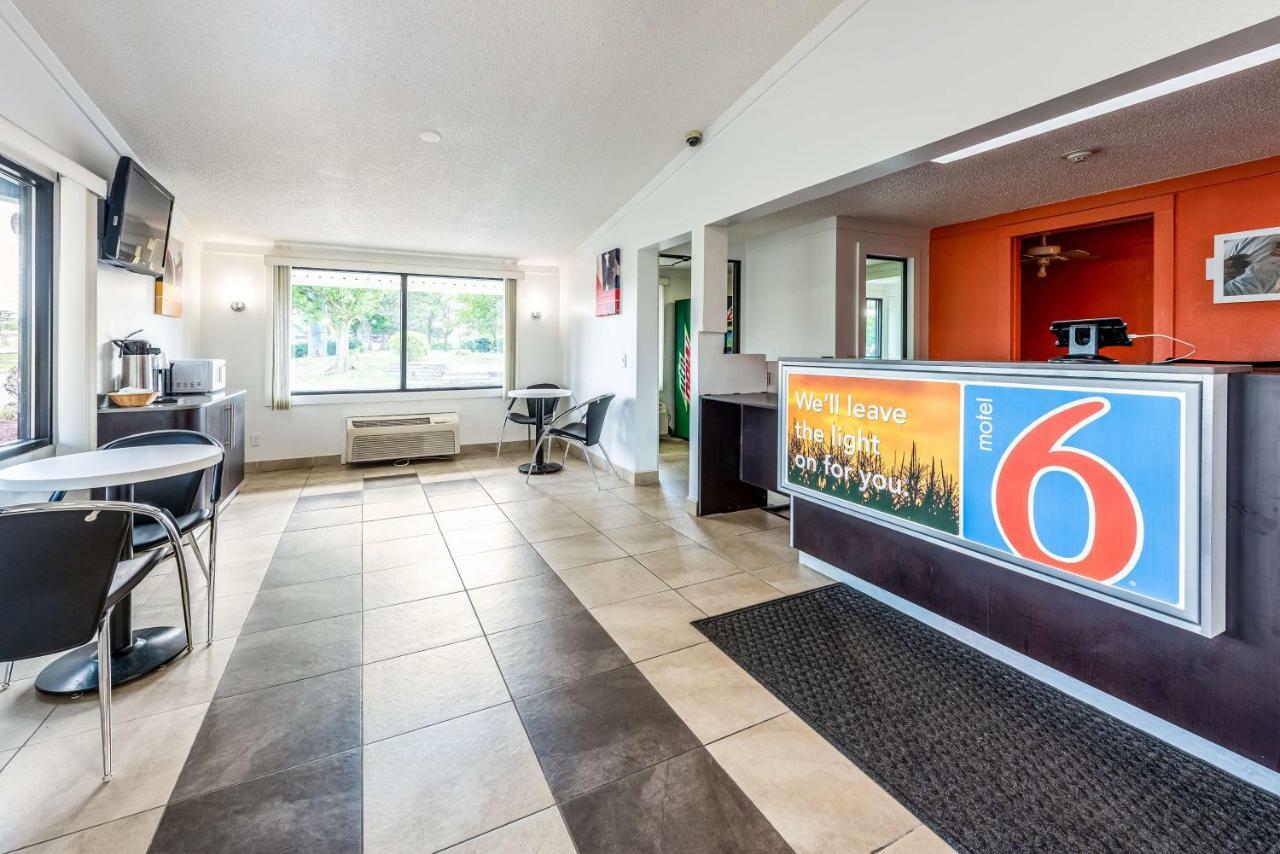 Motel 6-Mansfield, OH Buitenkant foto