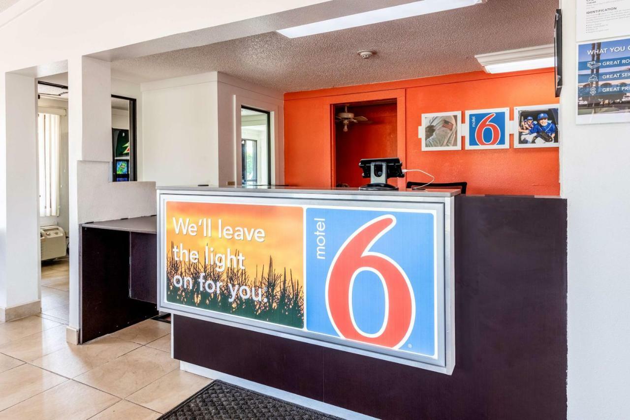Motel 6-Mansfield, OH Buitenkant foto
